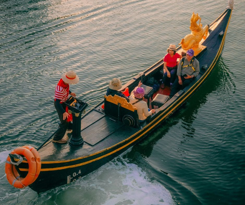 Markets gain despite mixed inflation; Fed updates, Powell speech, and major earnings in focus August 2025